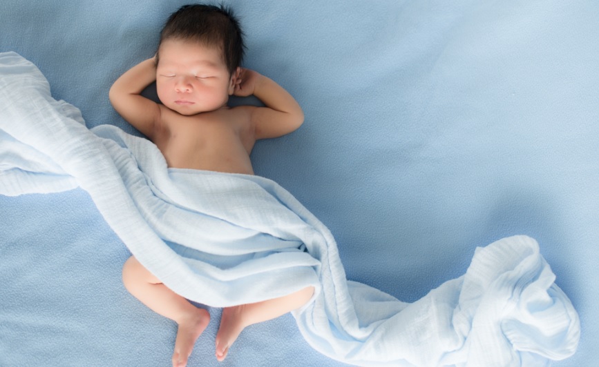 Hướng dẫn cách chăm sóc trẻ sơ sinh 1 tuần tuổi đầy đủ và chi tiết nhất