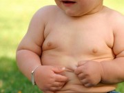 Trẻ béo phì - nỗi lo của cha mẹ
