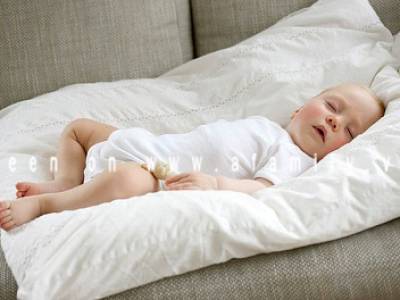 Giấc ngủ của trẻ 10 tháng tuổi như thế nào? Mẹ đã biết hết chưa?
