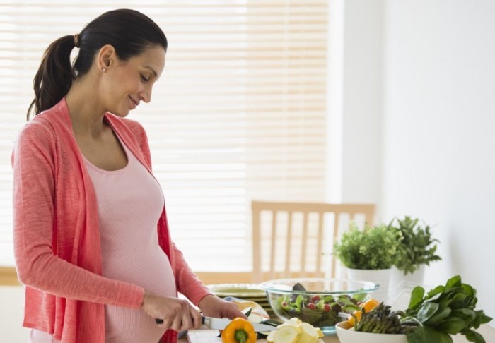 Bảo vệ sức khỏe khi mang thai: Những điều mẹ bầu cần biết