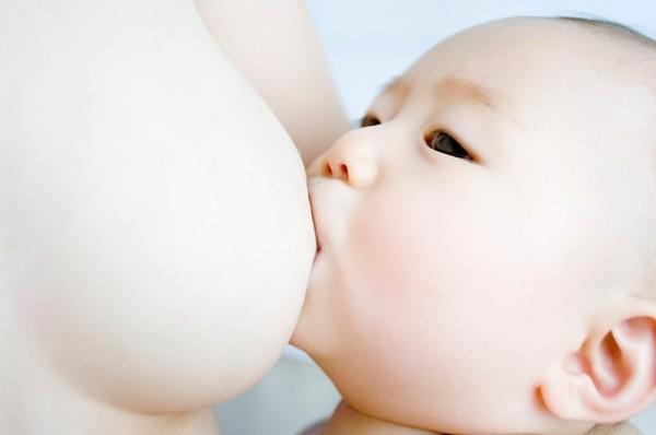 Cai sữa cho bé: Bí quyết hiệu quả dành cho mẹ