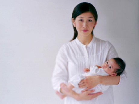 15 quan niệm sai lầm khi chăm sóc trẻ sơ sinh