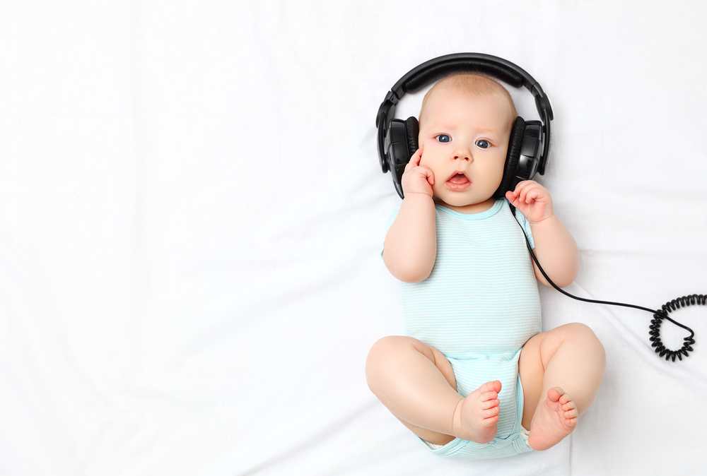 10 bài nhạc cho trẻ sơ sinh ngủ ngon và phát triển trí thông minh