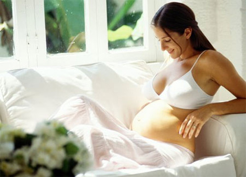 Hình ảnh nhũ hoa và bầu ngực khi mới mang thai: Mẹ có nhận ra những thay đổi của cơ thể chưa?