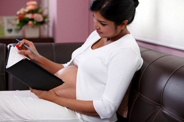 5 lợi ích của viết nhật ký khi mang thai