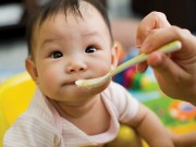 Giúp bé ăn ngon miệng