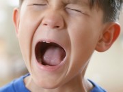 7 nguyên tắc dạy trẻ kiểm soát cơn giận