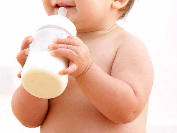 Sữa công thức: Nên và không nên