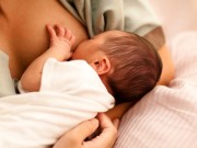 10 vấn đề khi cho bé bú mẹ