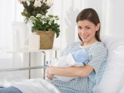 Những điều mẹ cần lưu ý sau khi sinh mổ