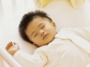 4 nguyên tắc "vàng" cho giấc ngủ trẻ sơ sinh