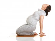 Bật mí 5 tư thế yoga "chuẩn" cho mẹ bầu