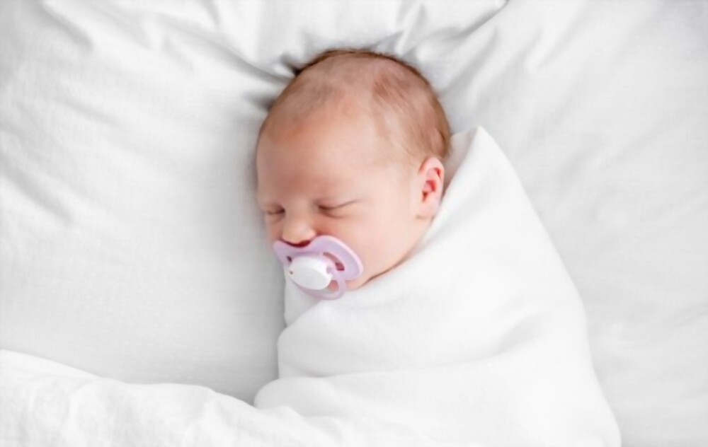Khăn quấn bé sơ sinh sẽ giúp con ngủ ngon hơn