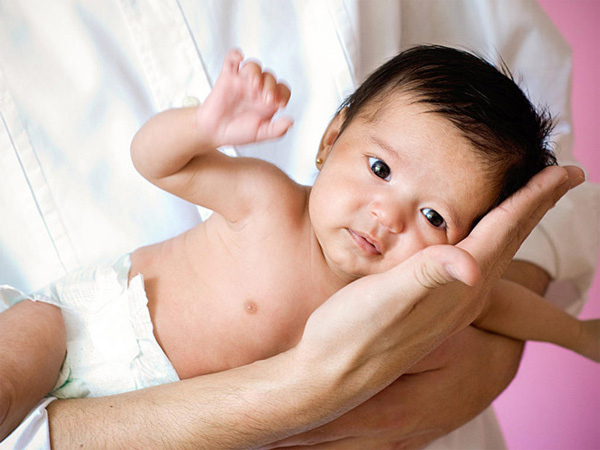 Lịch tiêm chủng cho bé trong 2 năm đầu đờiLịch tiêm chủng cho bé trong 2 năm đầu đời