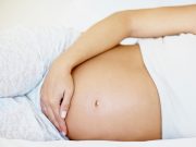 Massage vùng đáy chậu giúp mẹ vượt cạn dễ dàng
