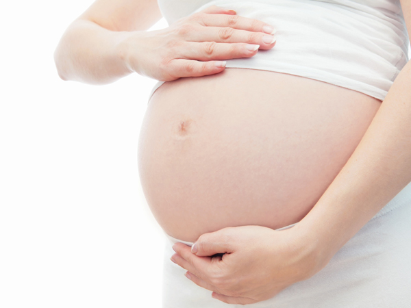 Bụng bầu qua các tháng trong thai kỳ thay đổi như thế nào?