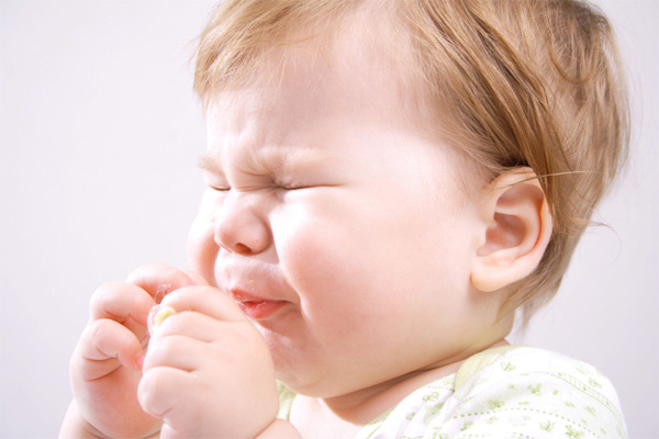 viêm mũi xuất tiết ở trẻ em