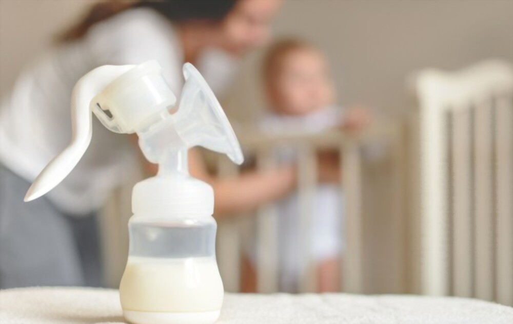 Bảo quản sữa mẹ trong tủ lạnh được bao lâu trong ngăn đá?