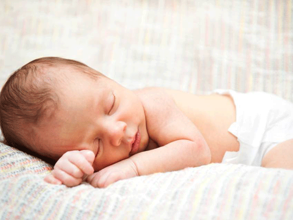 8 mẹo dân gian chữa đầy hơi cho trẻ sơ sinh cực kỳ hiệu quả