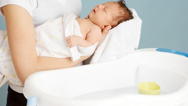 sữa tắm cho trẻ sơ sinh 1