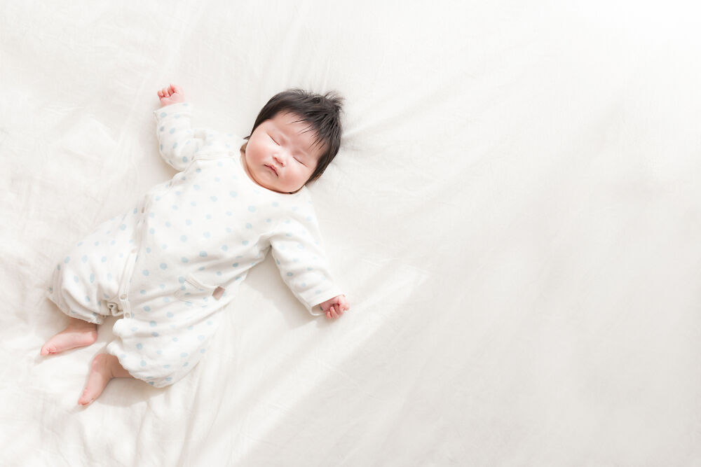 Tư thế ngủ an toàn của trẻ sơ sinh và trẻ nhỏ
