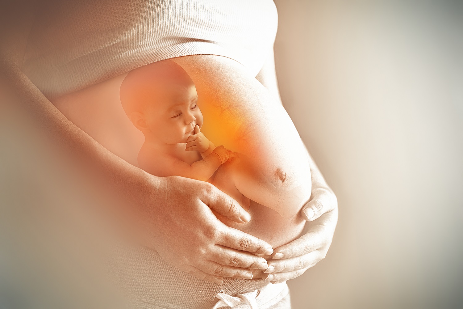 Mẹ có biết thai nhi làm gì trong bụng mẹ không?