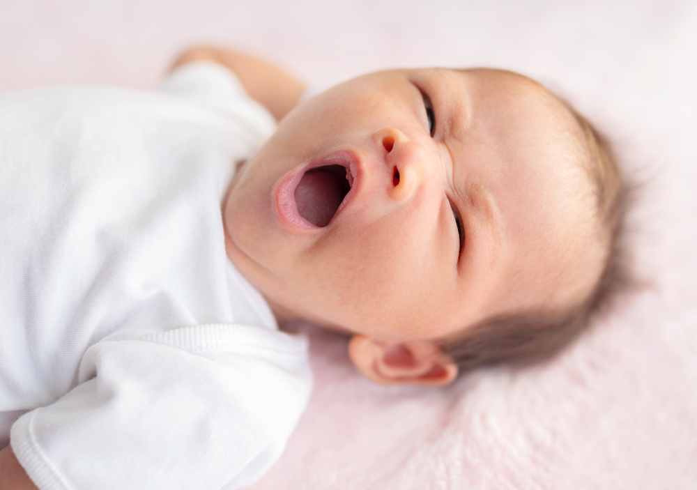 Dấu hiệu trẻ sơ sinh bị thiếu canxi - Tâm trạng thất thường