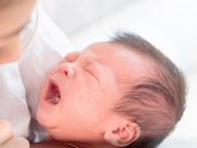 Làm thế nào để chữa trị an toàn khi trẻ bị tưa lưỡi?