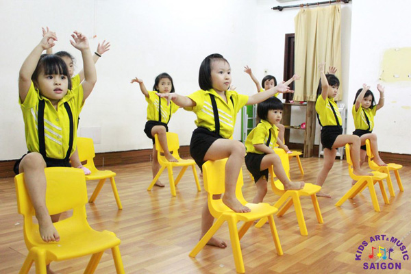 Lớp học nhảy hiện đại ở TPHCM 1