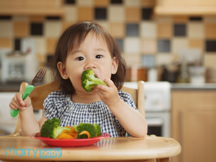 10 loại thực phẩm là nguyên nhân gây táo bón cho trẻ mẹ cần biết