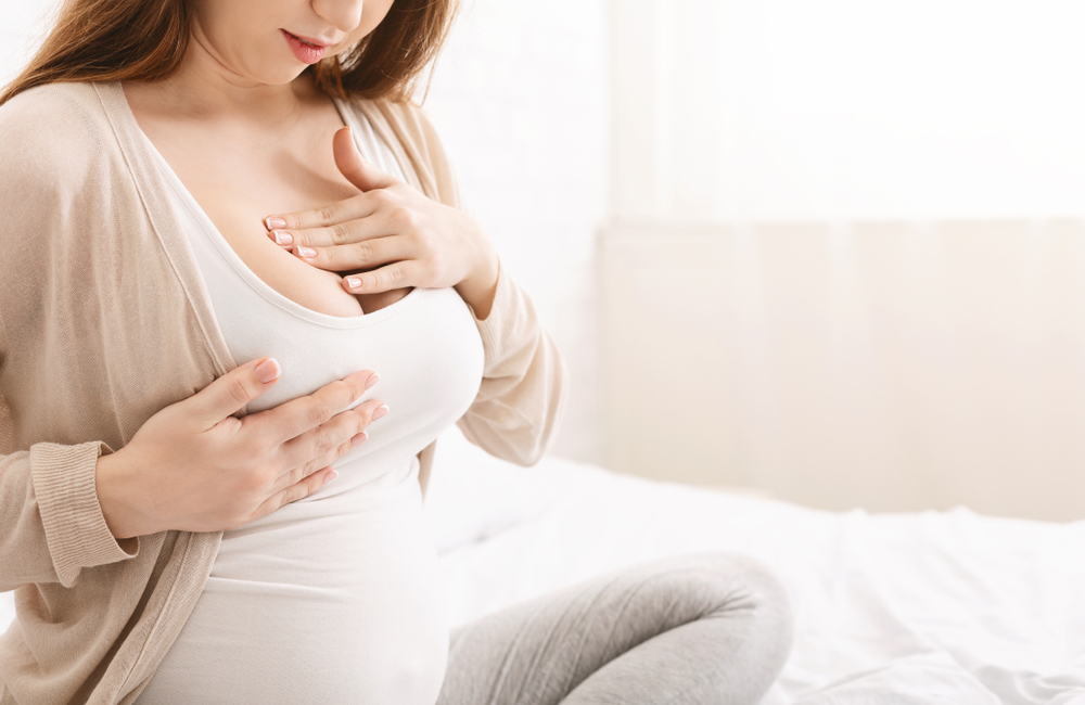 Nguyên nhân gây ngứa ngực khi mang thai
