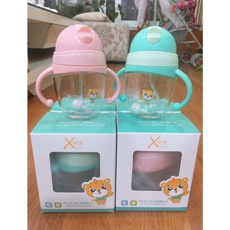 Cách sử dụng bình tập uống nước cho bé Little Bean