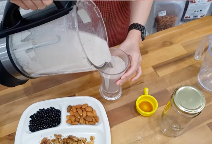 12+ Cách làm sữa hạt hạnh nhân siêu dễ tại nhà