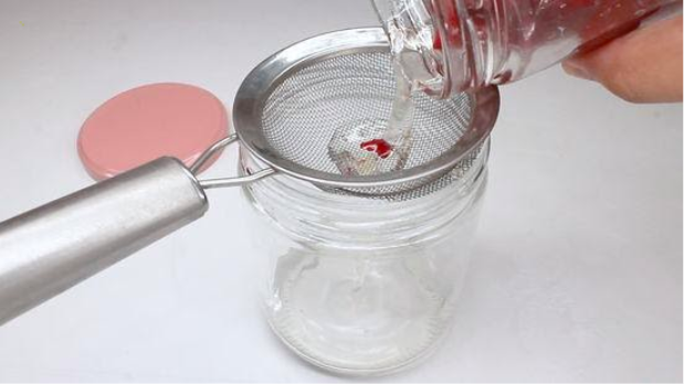 Cách làm tinh dầu hoa hồng tại nhà