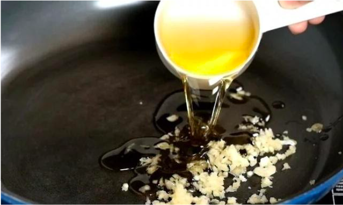 Cách làm tinh dầu tỏi