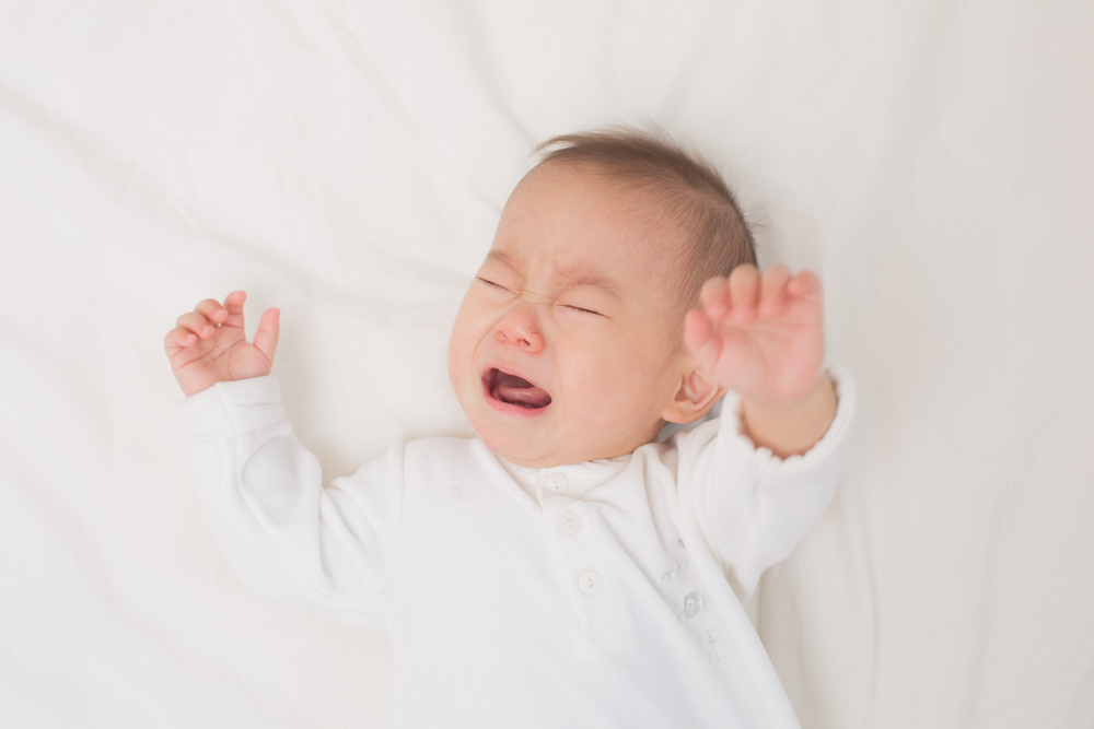 Mẹo dân gian chữa trẻ ngủ ngày thức đêm đơn giản mà hiệu quả