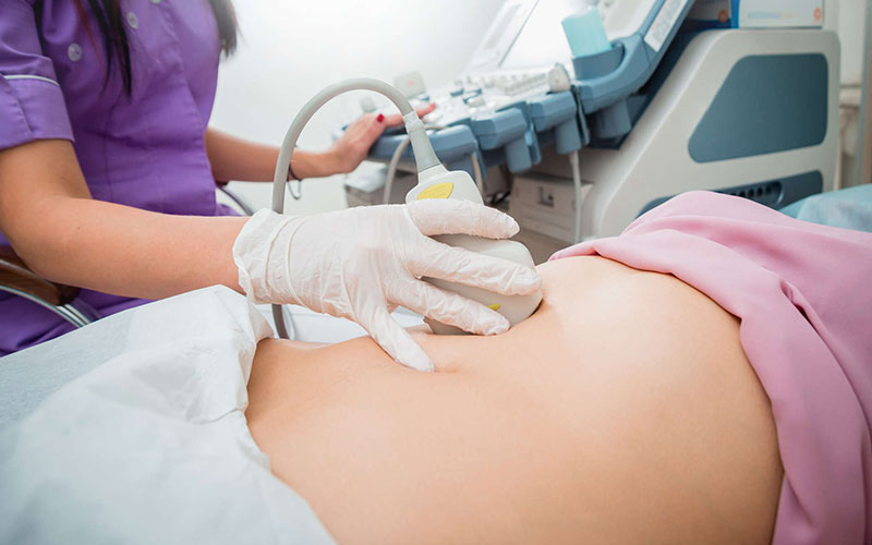 Chi phí điều trị thai ngoài tử cung có đắt không?