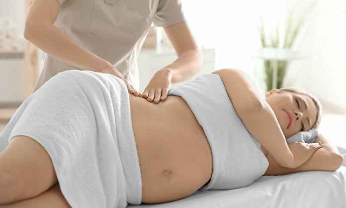 cách giảm đau lưng cho bà bầu bằng massage