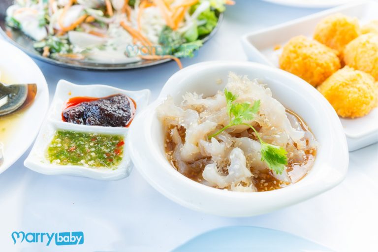 Bà bầu có nên ăn sứa biển không? Có nguy hại gì không?