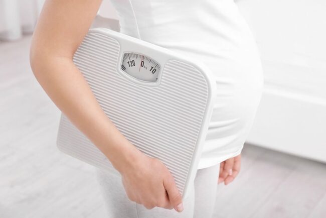Mang thai tháng thứ 5 tăng bao nhiêu cân là bình thường?