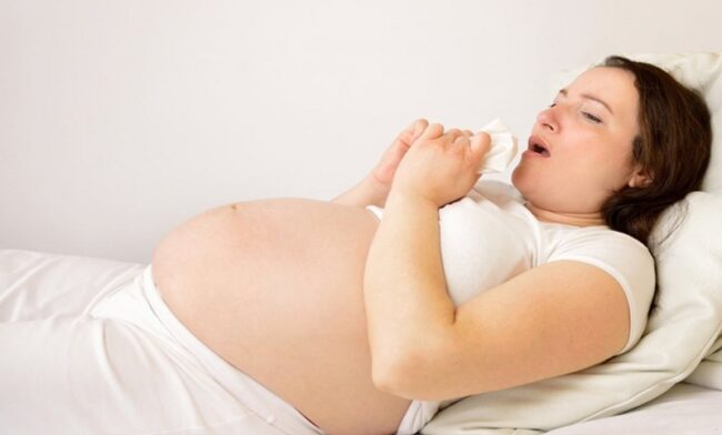 Tiêm phòng cúm trước khi mang thai bao lâu để tốt cho cả mẹ và bé?