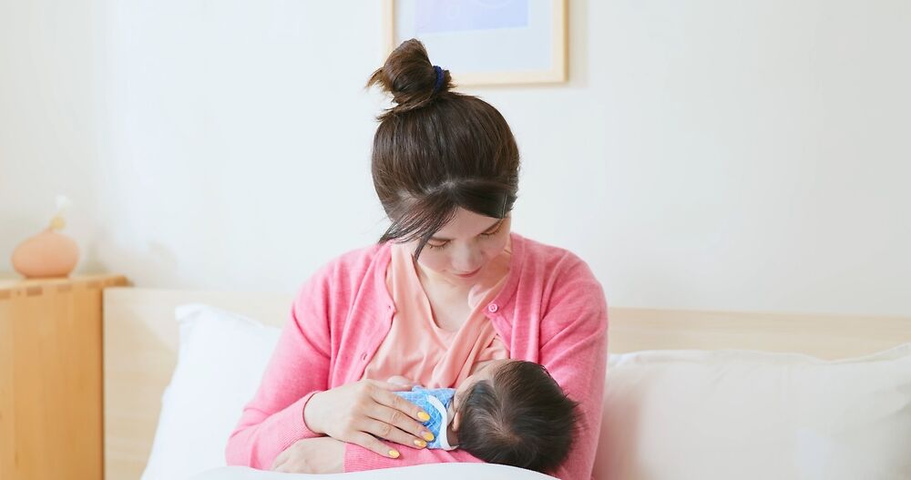 10 phong tục đón trẻ sơ sinh về nhà bố mẹ thông minh cần biết