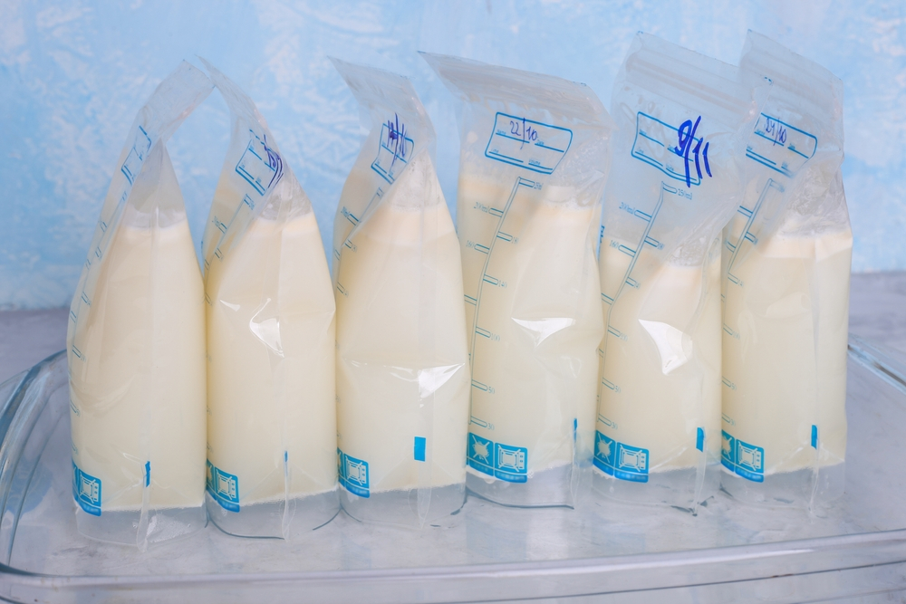 Hãy hiến sữa cho Ngân hàng sữa mẹ, góp phần nuôi dưỡng nhiều trẻ sinh non