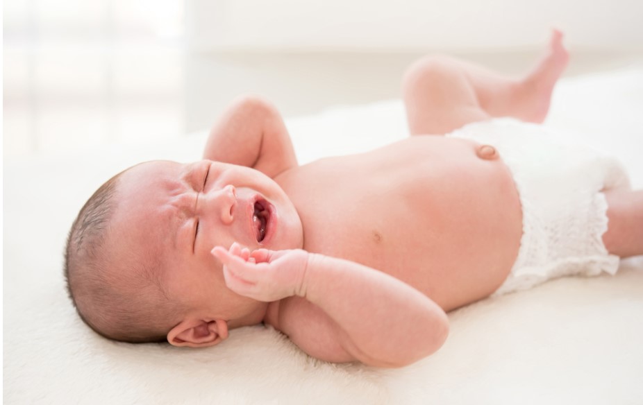 Khi nào phân trẻ sơ sinh có mùi chua là dấu hiệu bất thường?