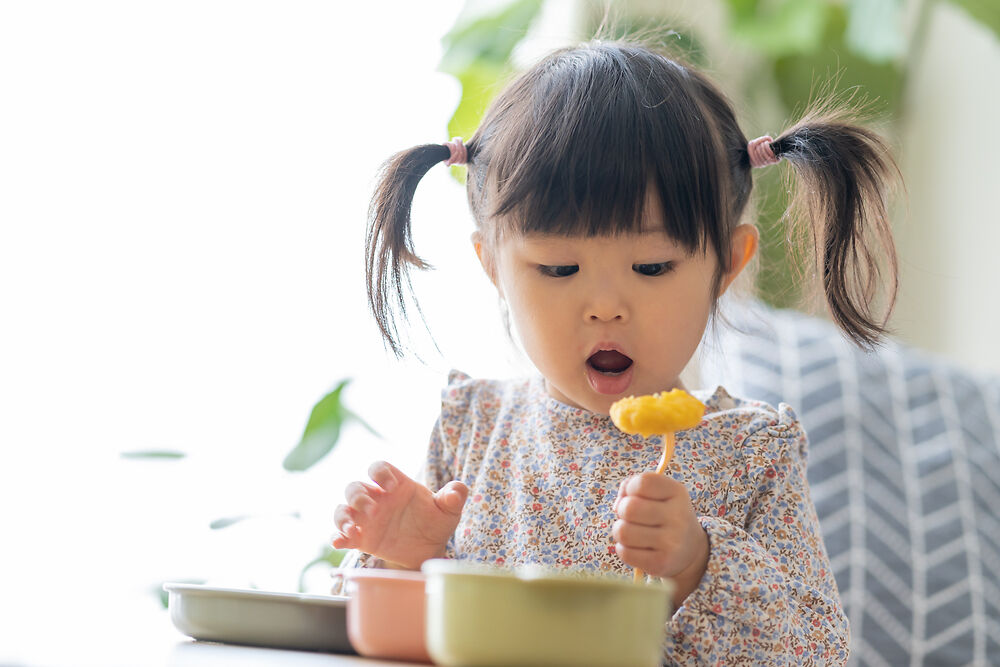 Trẻ trên 1 tuổi cần bổ sung vitamin gì? Trọn bộ bí kíp cho mẹ đây!