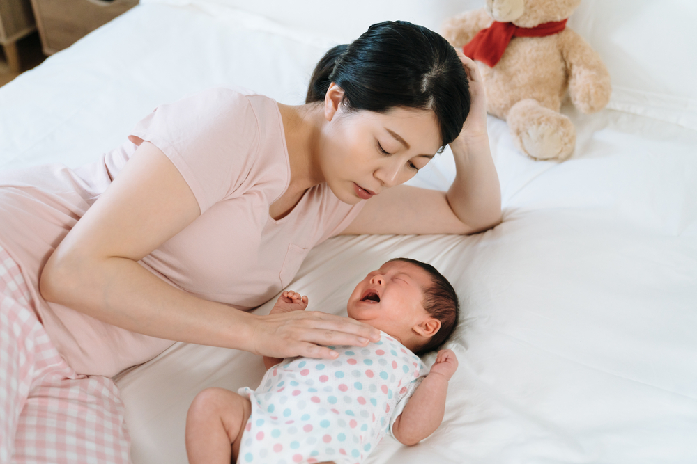 Trẻ bị dị ứng sữa mẹ: Nguyên nhân, dấu hiệu và giải pháp