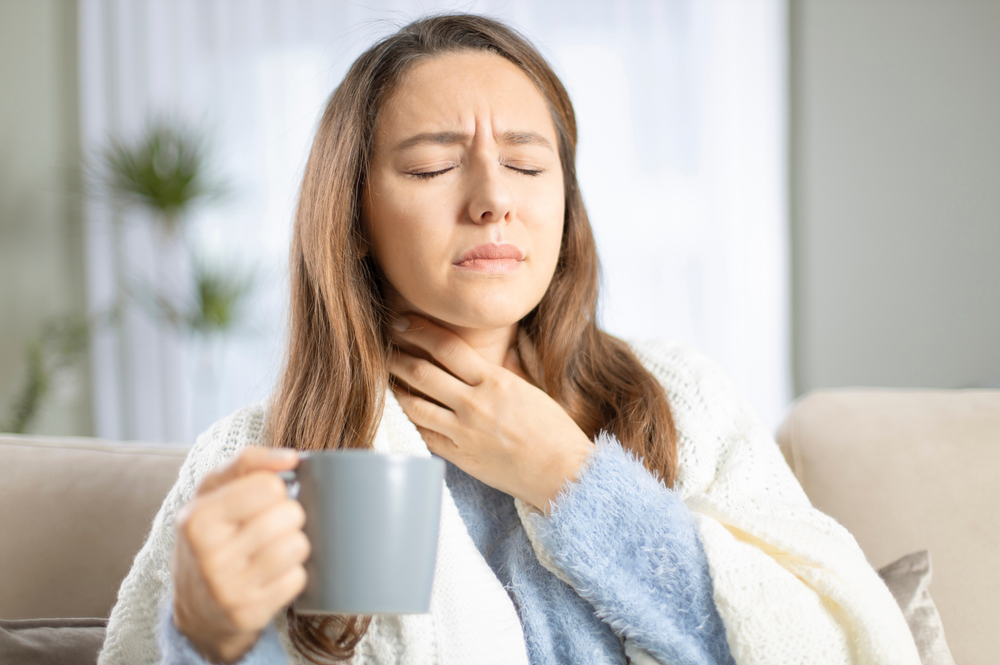Viêm họng hạt có lây không? Cách chữa viêm họng an toàn tại nhà