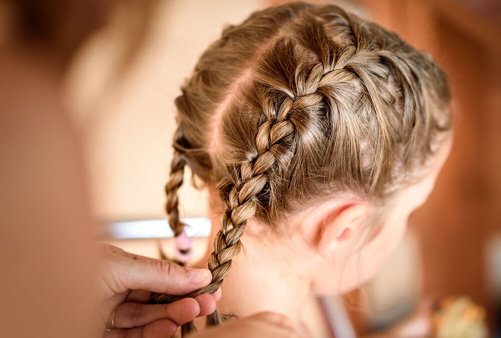 24 cách tết tóc cho bé gái tới trường giản dị, khác biệt và nhanh chóng gọn