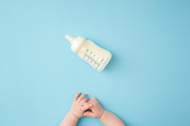 Sữa cao năng lượng là gì? 5 loại sữa bác sĩ khuyên dùng giúp bé tăng cân nhanh chóng