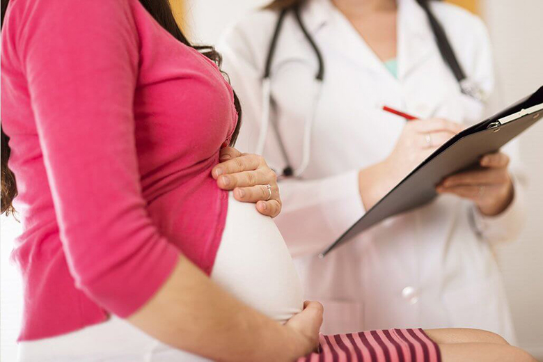 Mối nguy hiểm chết người khi bị phù rau thai: Lơ là không được đâu mẹ ơi!